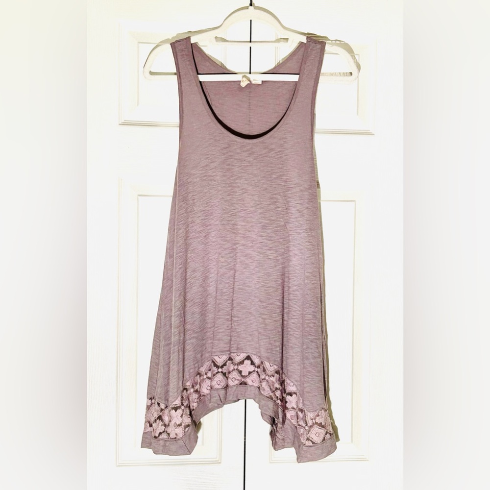 Lavender Racerback Burnout Tunic Top with Aztec Lace Hem